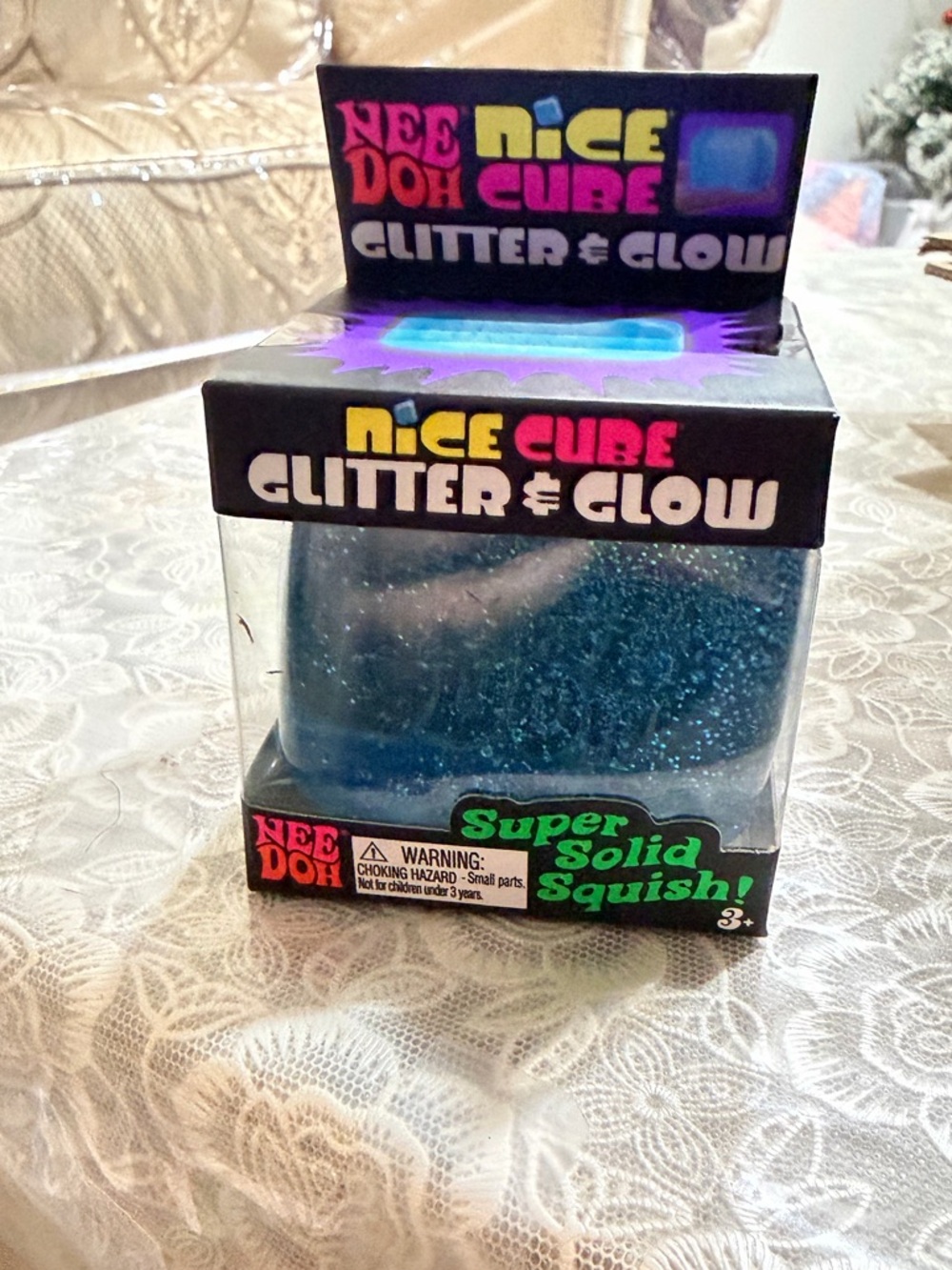 NeeDoh Nice Cube Glitter & Glow